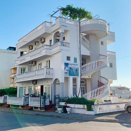 Apartments Delfin 乌尔齐尼 外观 照片