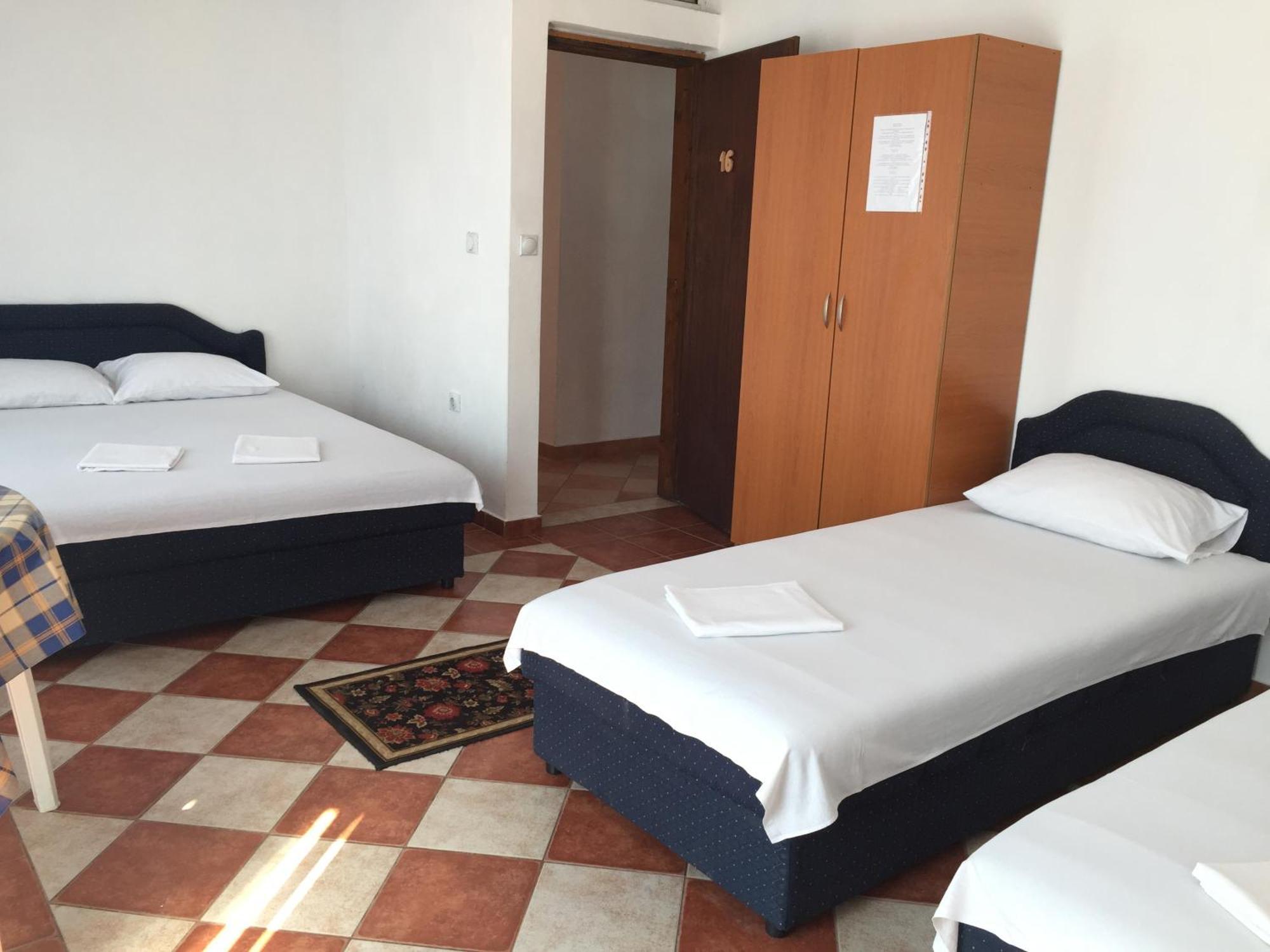 Apartments Delfin 乌尔齐尼 客房 照片