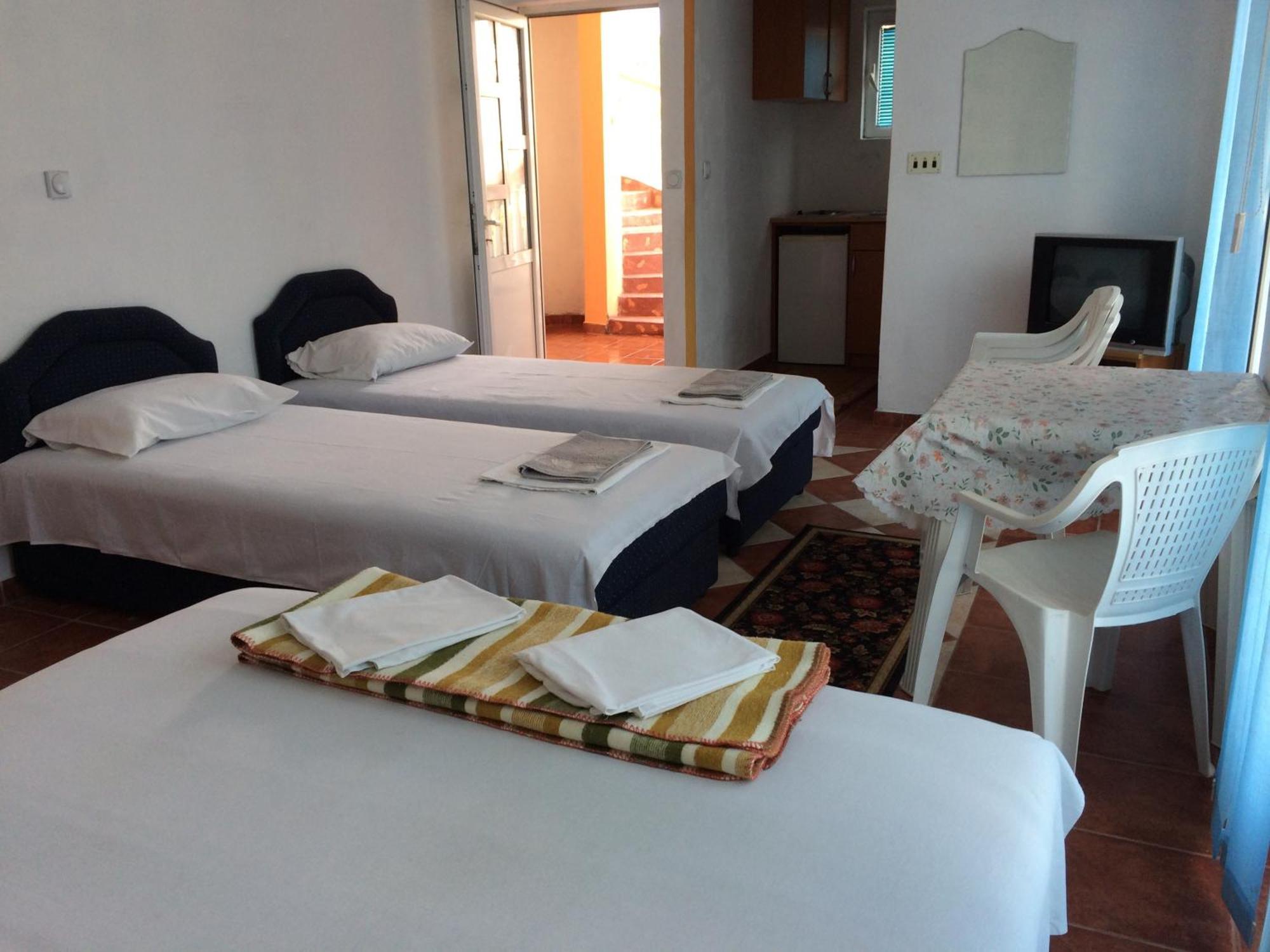 Apartments Delfin 乌尔齐尼 客房 照片