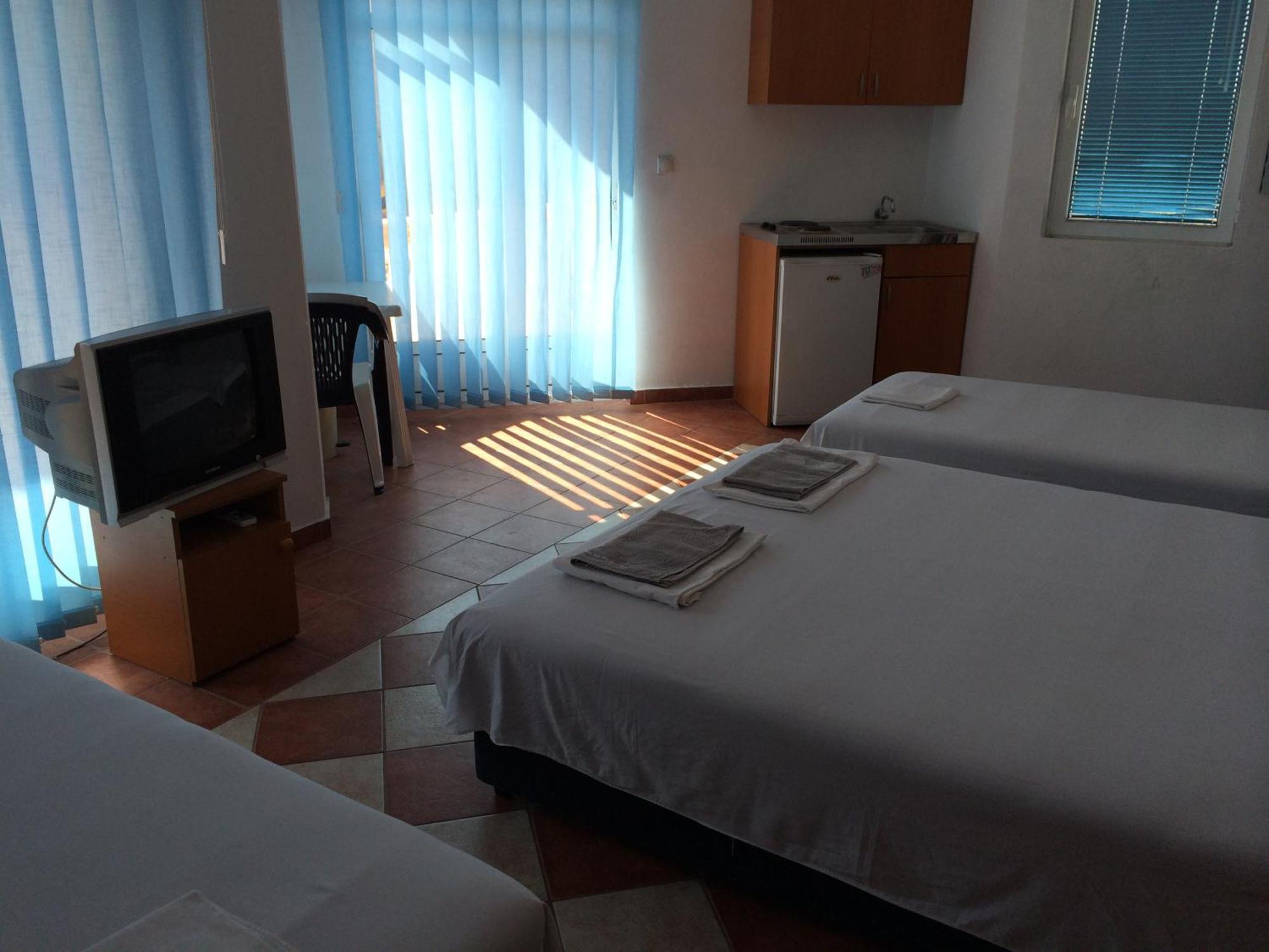 Apartments Delfin 乌尔齐尼 客房 照片