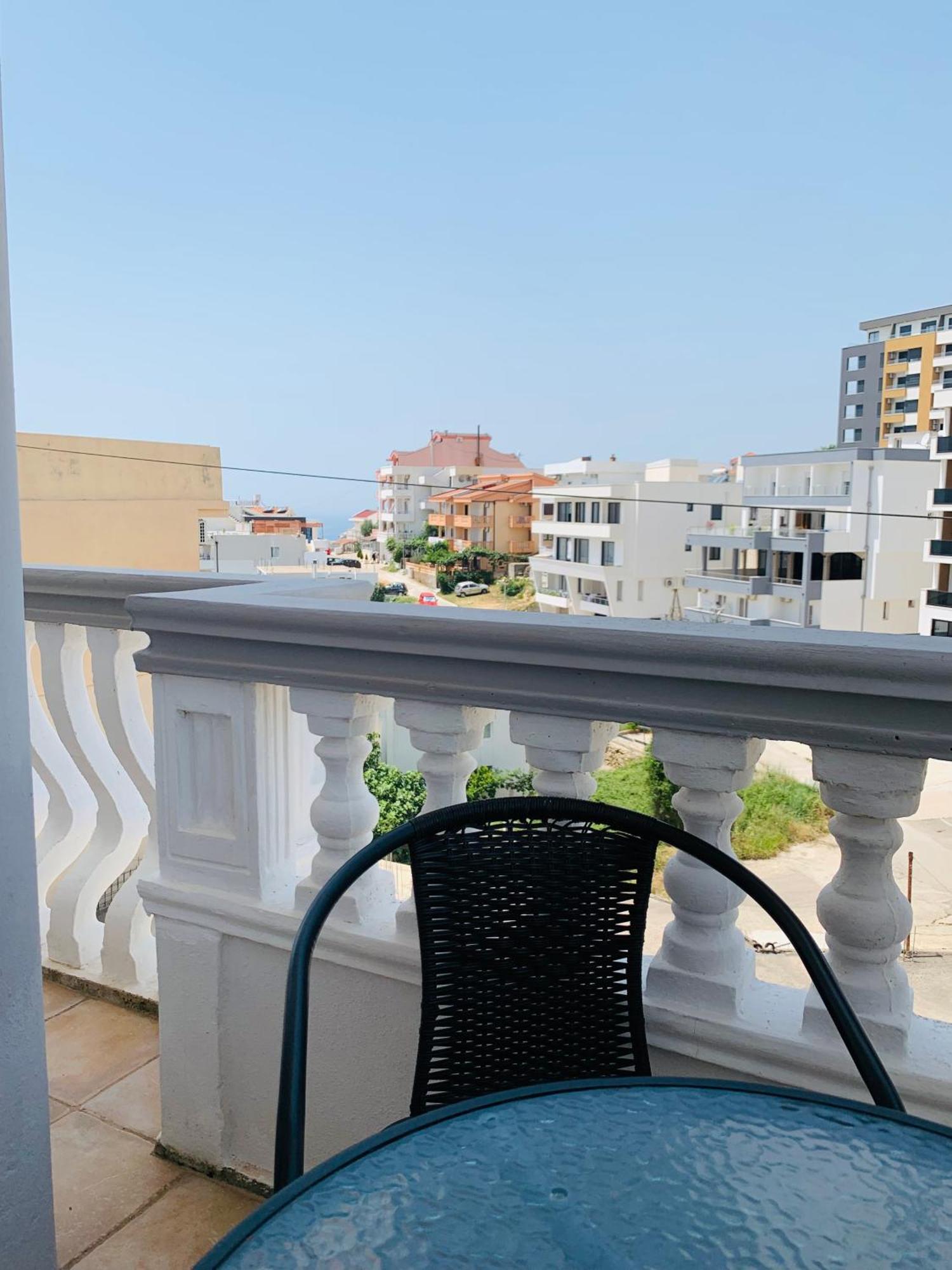 Apartments Delfin 乌尔齐尼 外观 照片