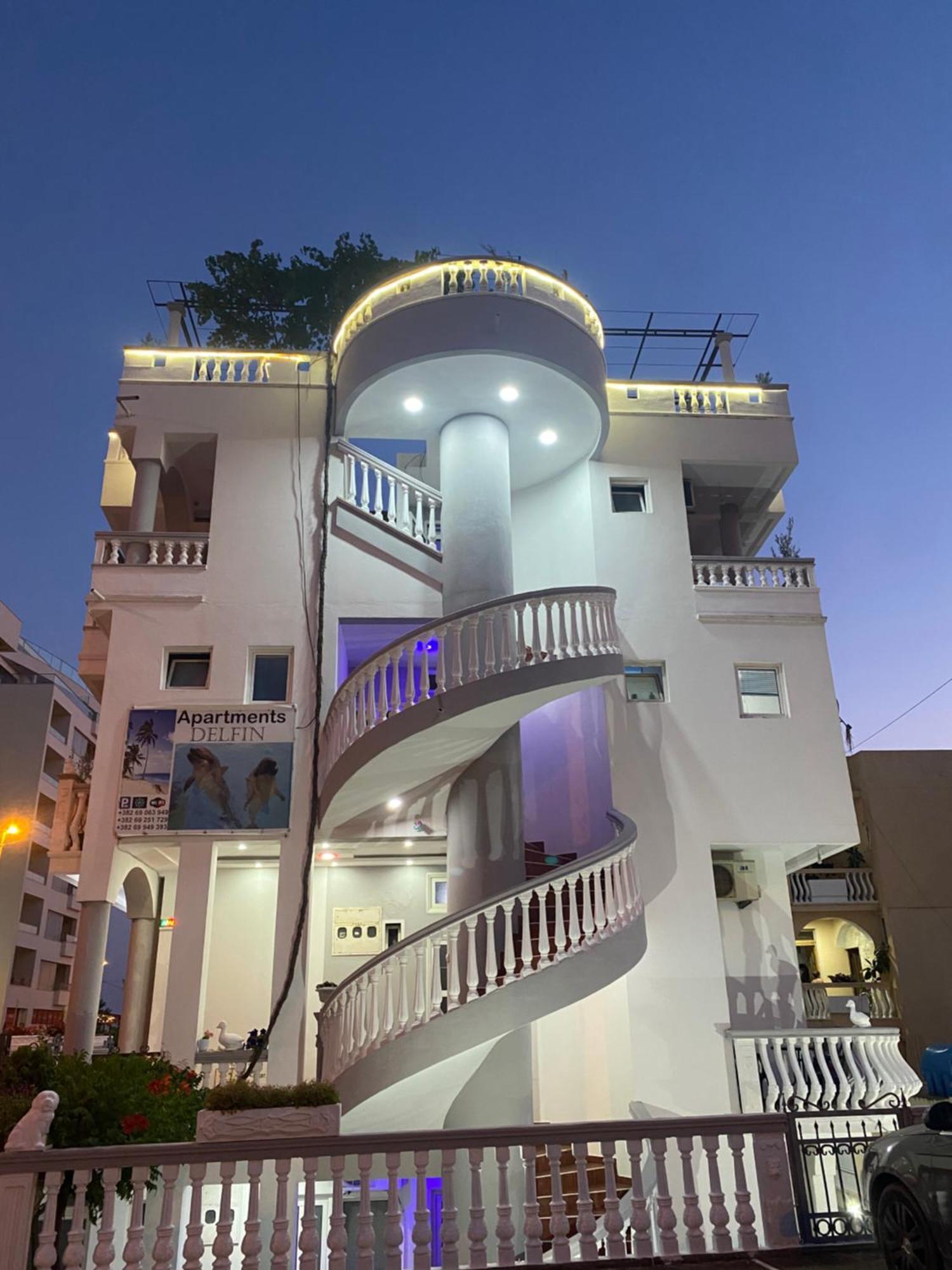 Apartments Delfin 乌尔齐尼 外观 照片