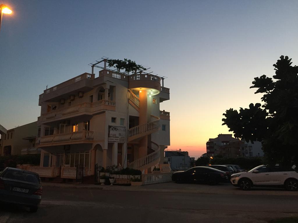 Apartments Delfin 乌尔齐尼 外观 照片